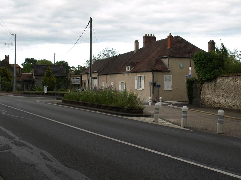 Priorité vélo rue des Gatines: attention danger !